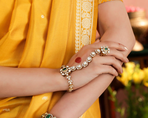 92.5 Silver Emerald Kundan Hathphool