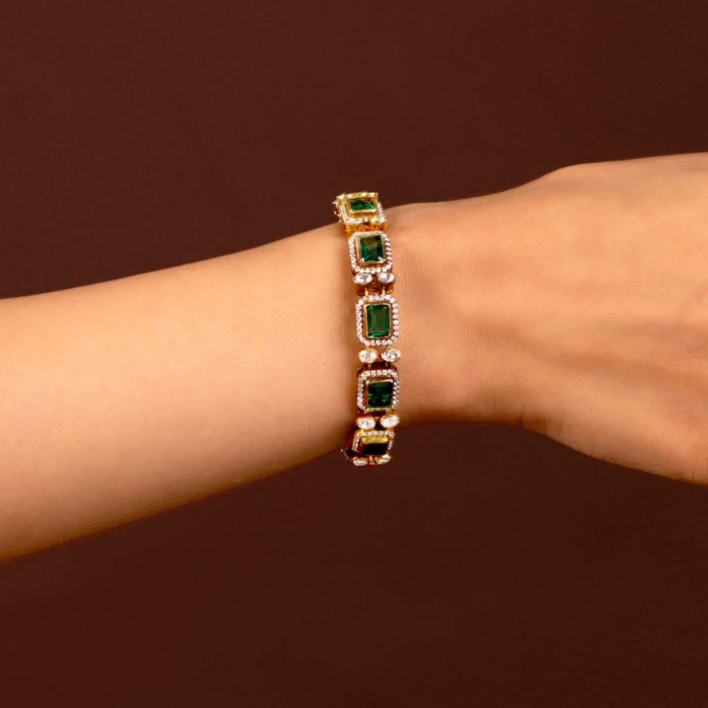 Silver Polki Pattern Bracelet With Green Stones