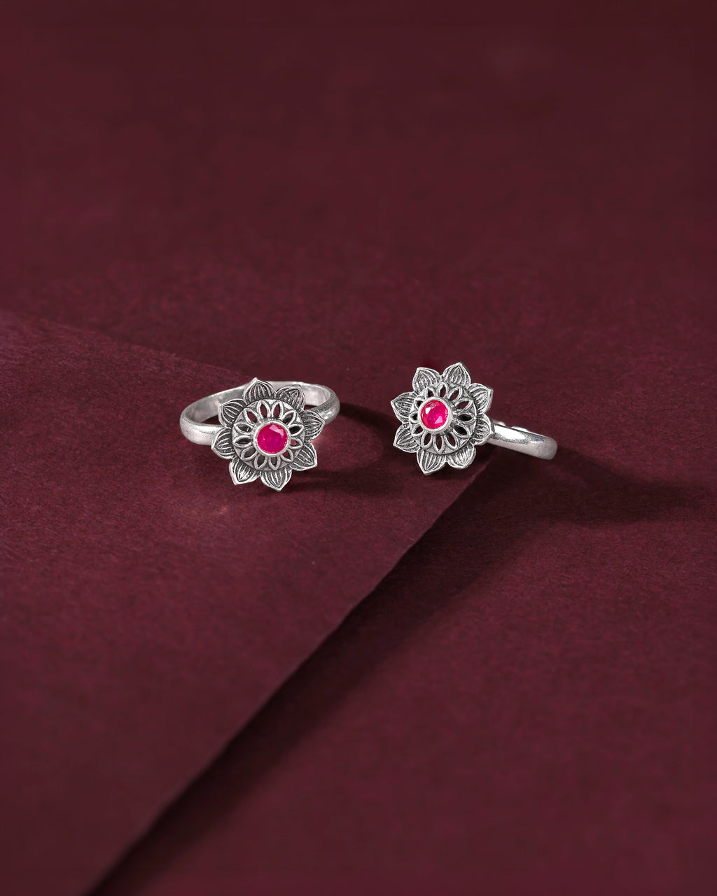 Pure 92.5 Silver Lotus-Bloom Toe Rings with Red Centre Stone