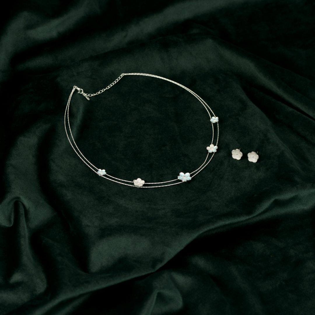 92.5 Sterling Silver Blue Enamel Floral Necklace Set
