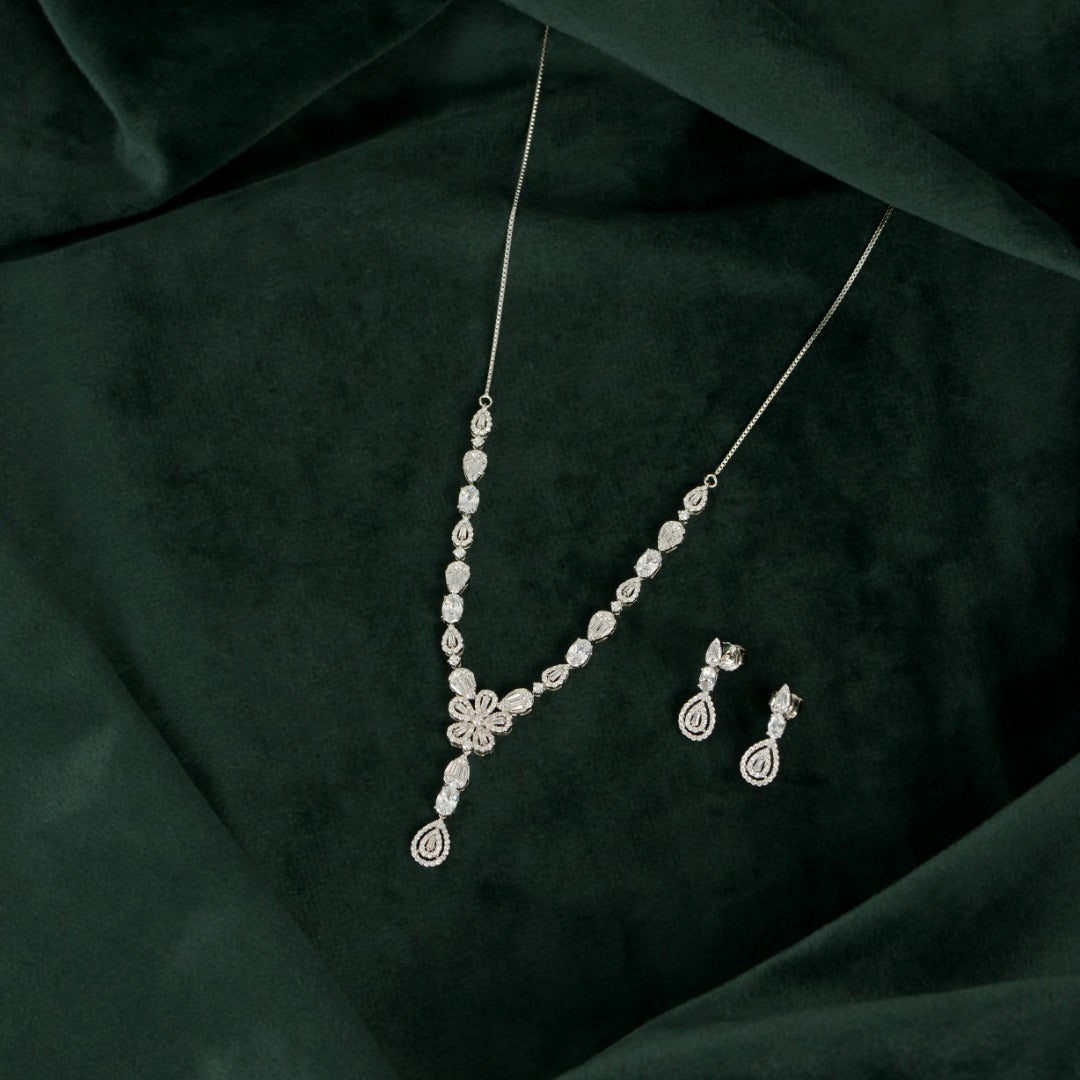 Silver Floral Drop Set