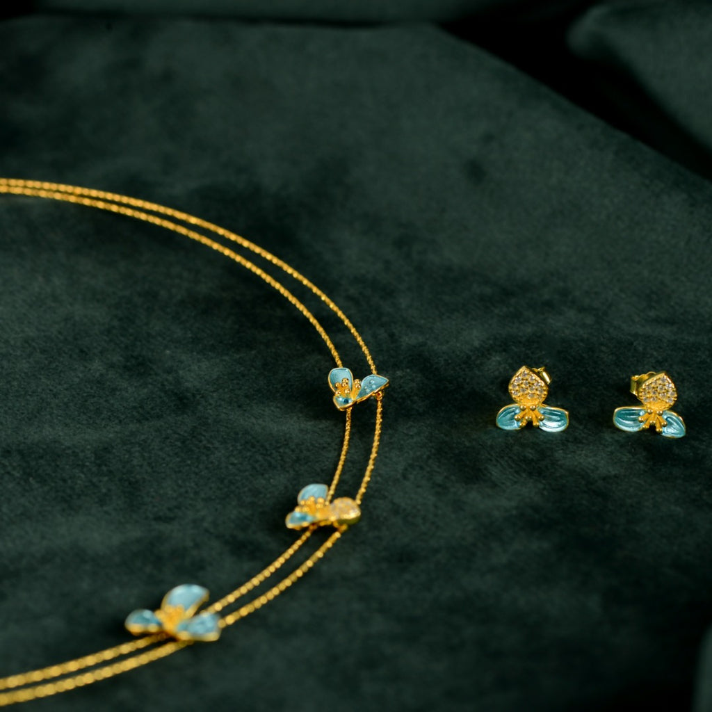 Gold Bloom Charm Set