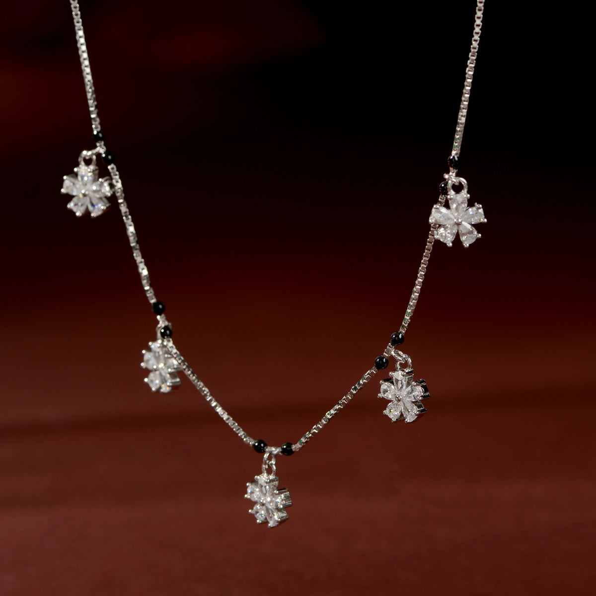 Silver Floral Elegant Chain