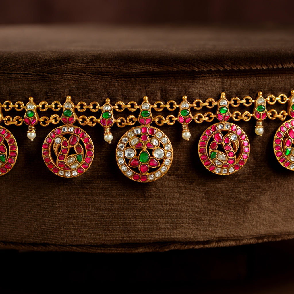 Ruby Emerald Kundan Vaddanam