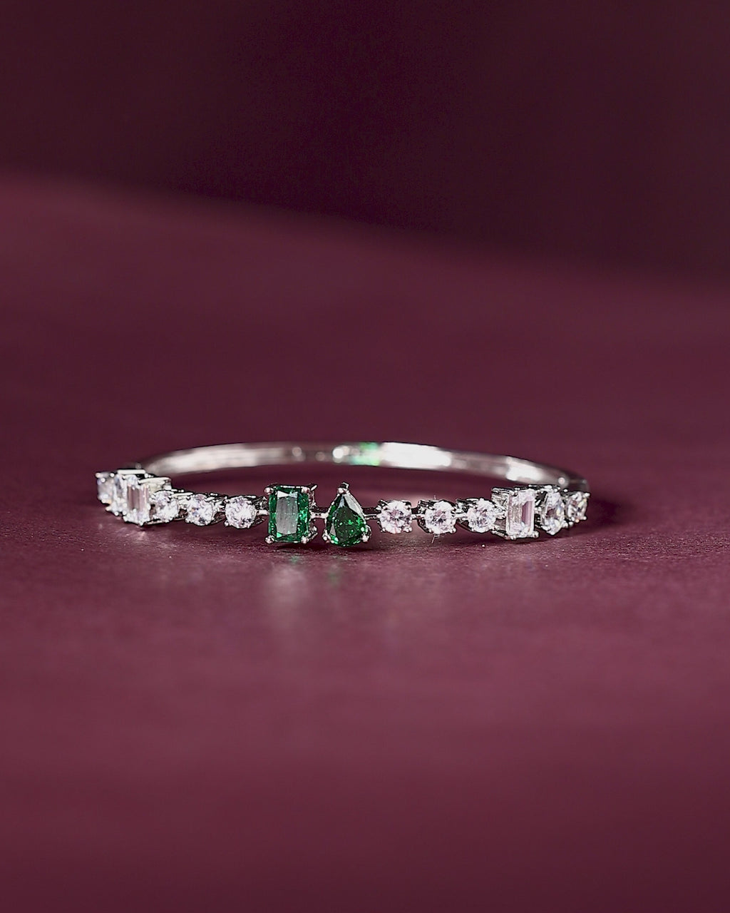 Modern Geometric Green Stone Silver Bracelet