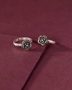 Pure 92.5 Silver Floral Toe Rings