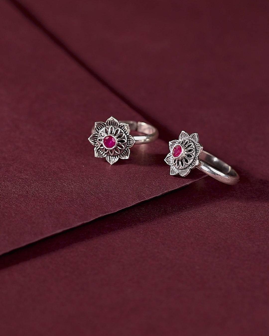 Pure 92.5 Silver Lotus-Bloom Toe Rings with Red Centre Stone