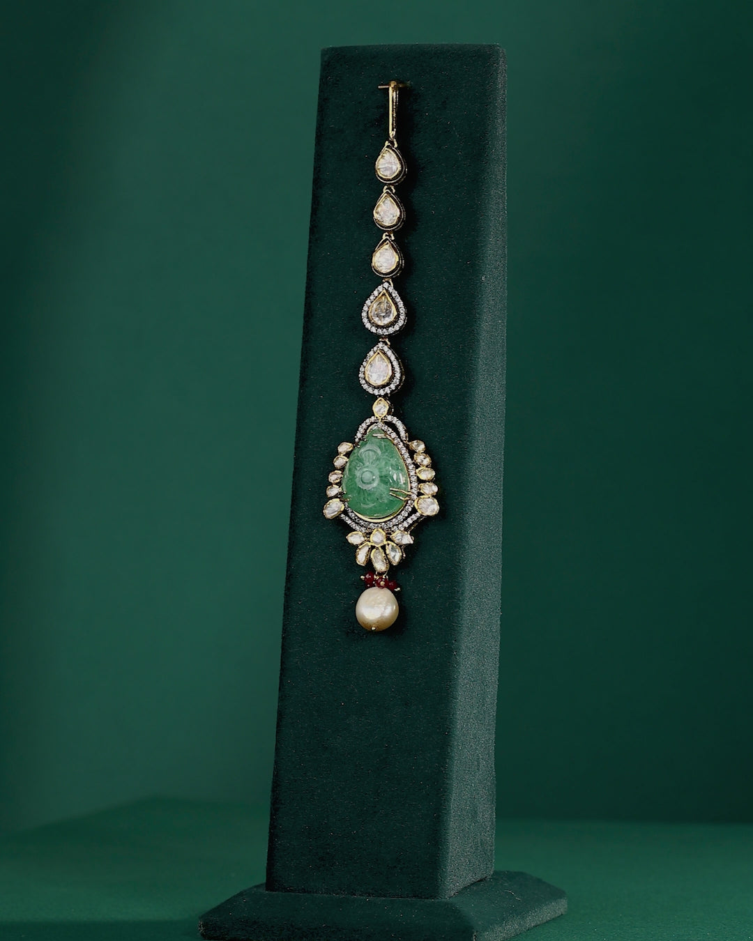Silver Polki Maang Tikka with Pear-Cut Green Stone