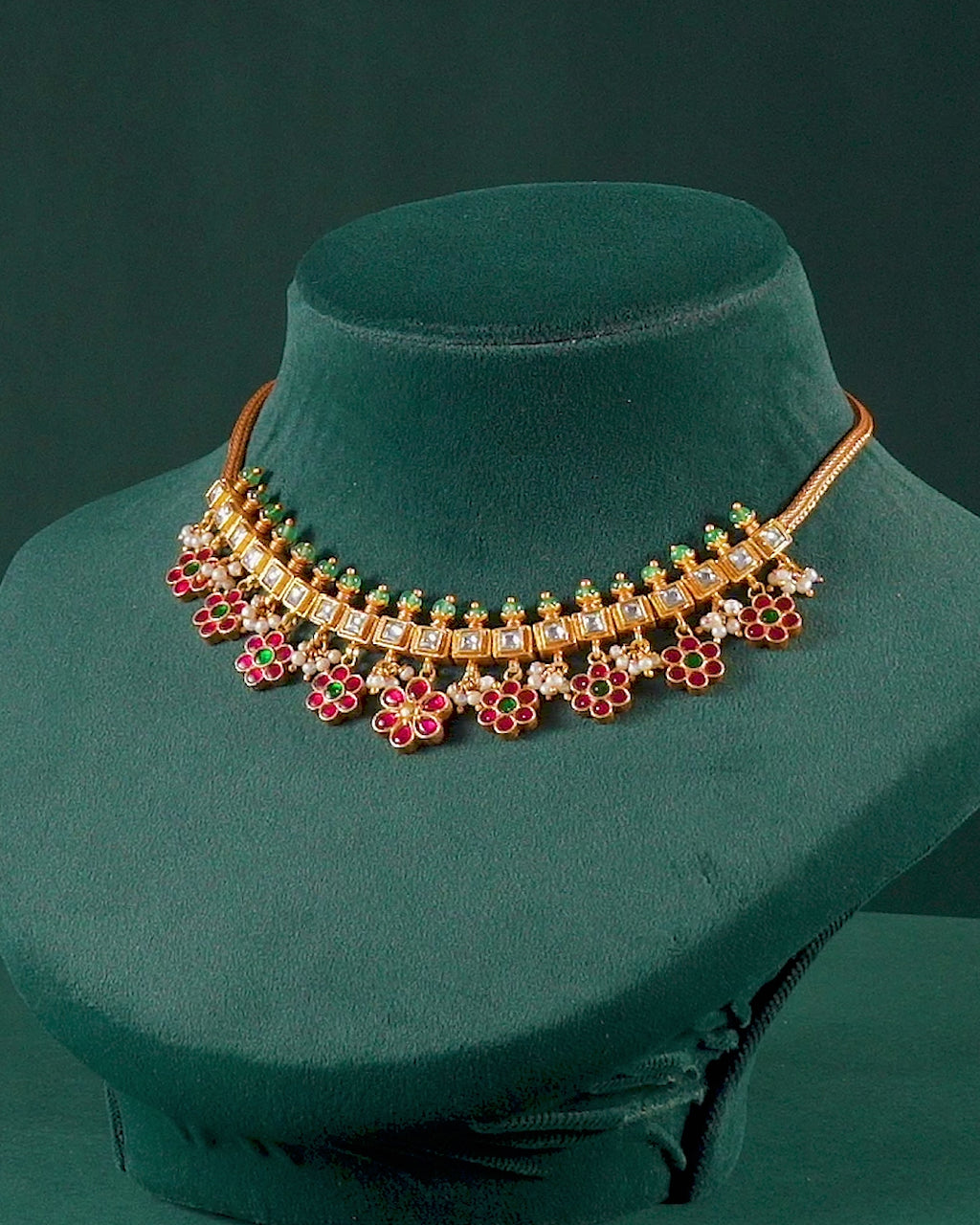 Silver Guttapusalu Short Necklace
