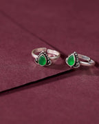 Oxidized Silver Green Stone Teardrop Toe Rings